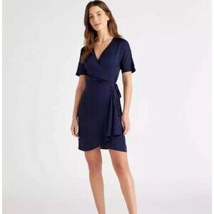 QUINCE Navy Washable Stretch Silk Wrap Dress Size M